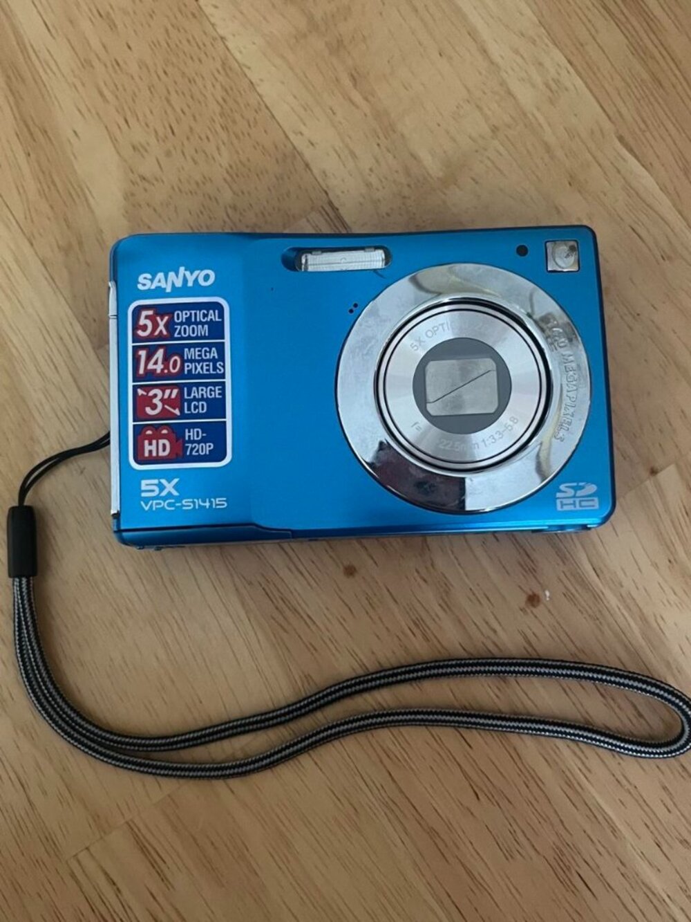 Sanyo VPC-S1415 digital camera